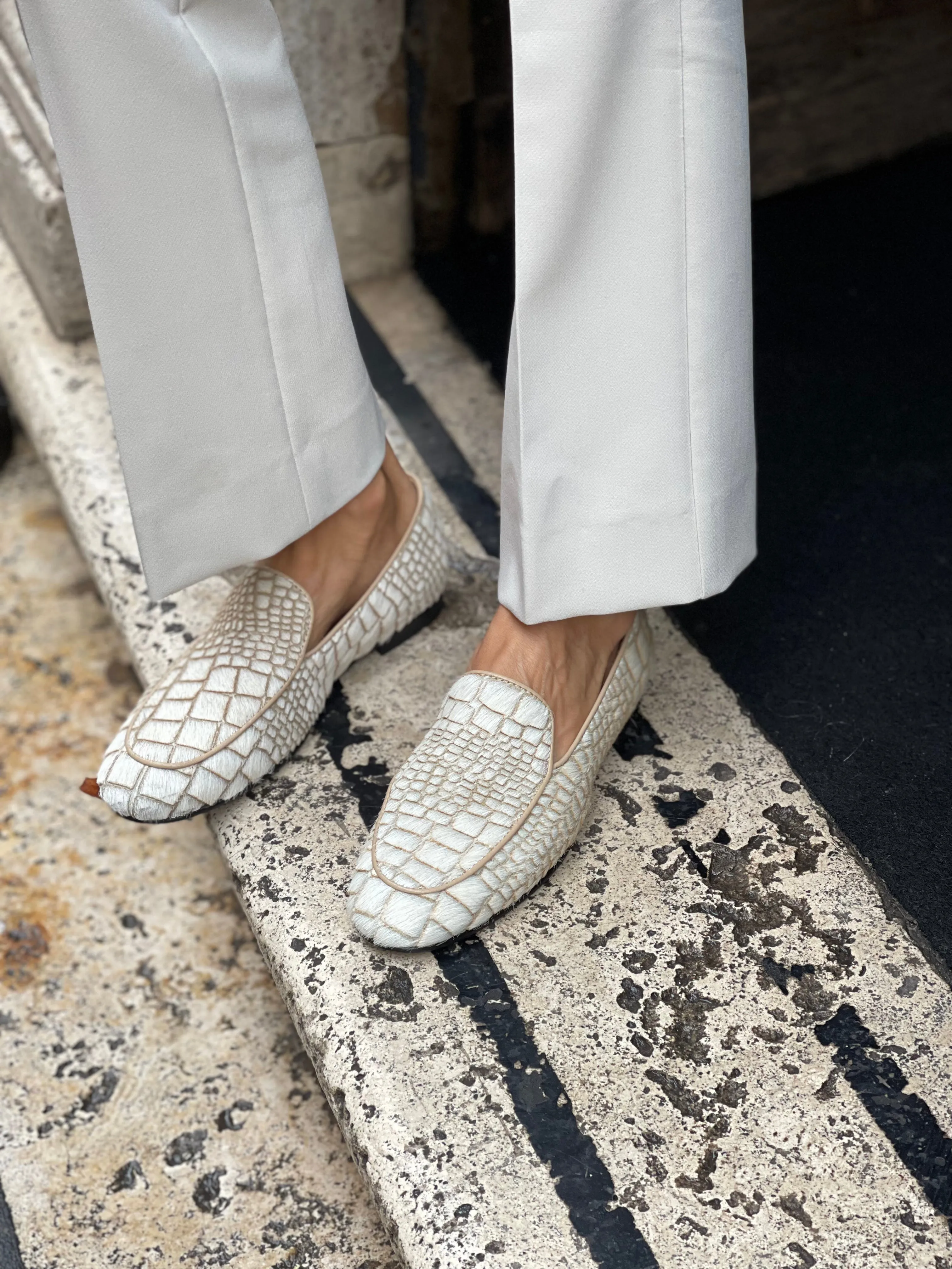 Croco White Loafers