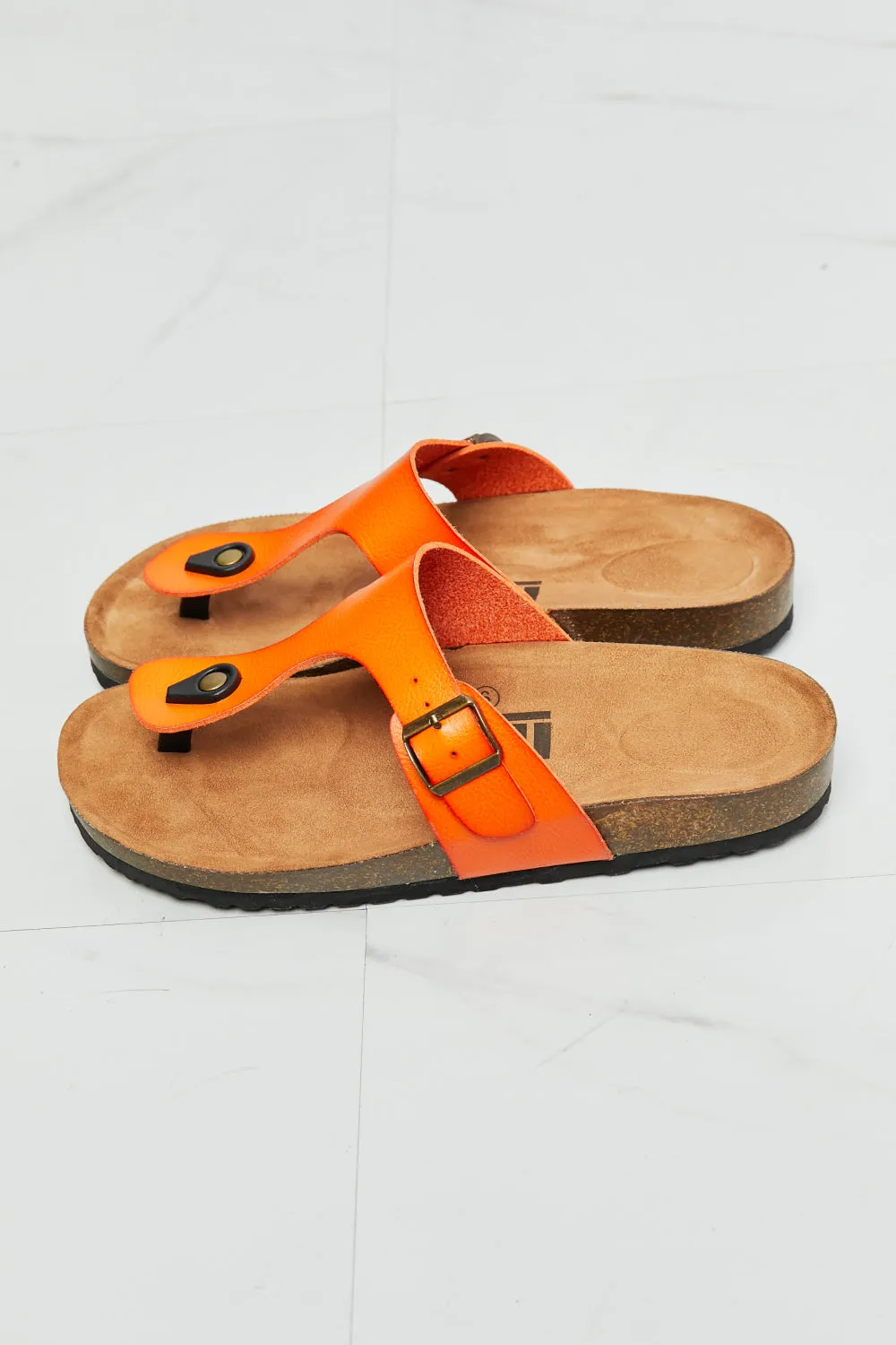 Flip-Flop Leather Sandals PU in Orange Women's Open Toe Shoes