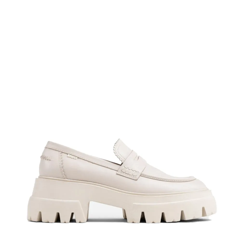 O Tizz Off-White Chunky Loafers